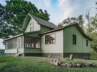 43102 Bayshore Ave, Thousand Island Park, NY 13692