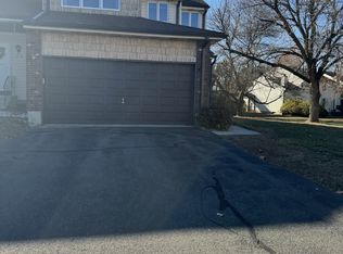 11 Arthur Dr #5, South Windsor, CT 06074