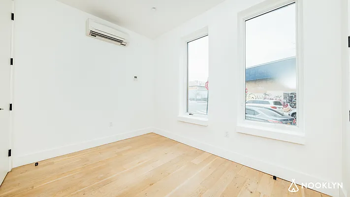 Rented by Nooklyn NYC LLC | media 67