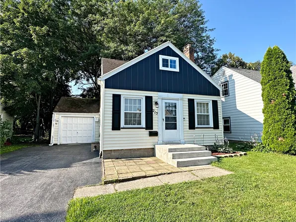 217 Cherry Rd, Rochester, NY 14612