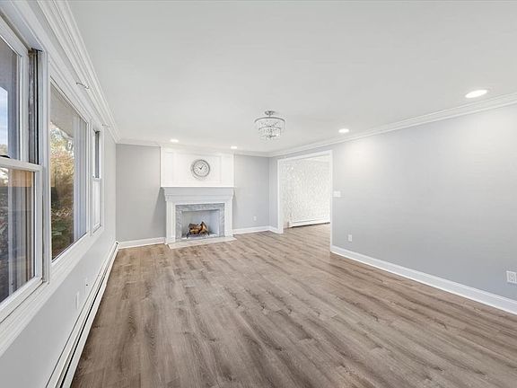 3rd image of 22 Draper Rd #A