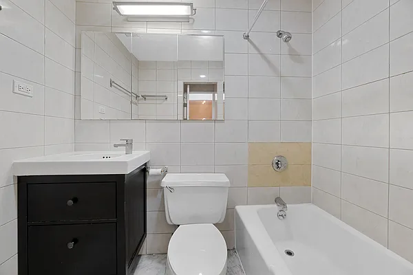 Rented by REAL New York | media 15