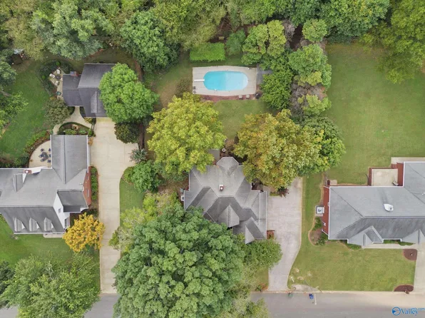 134 Oakhurst Dr, Madison, AL 35758