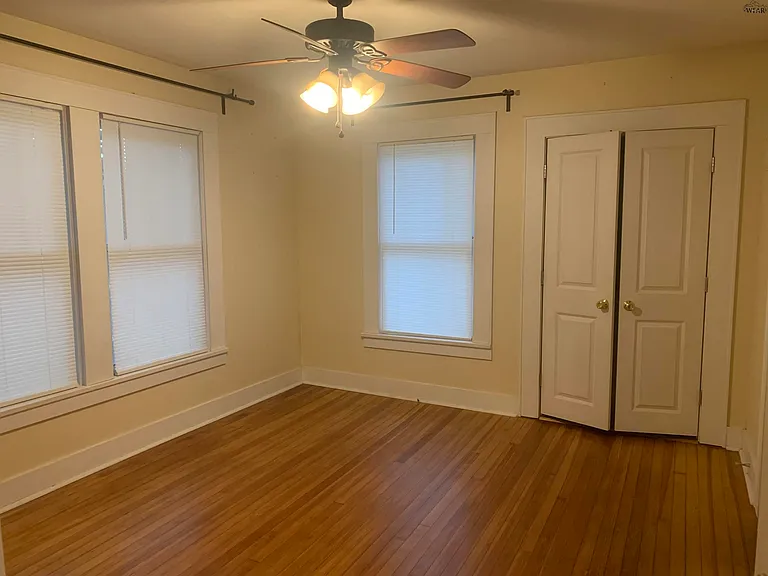 1723 McGregor Ave — Photo 9