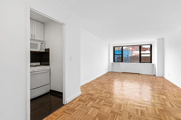 Rented by GoodRock Realty | media 14