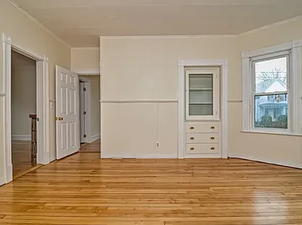 (undisclosed Address), Brockton, MA 02301