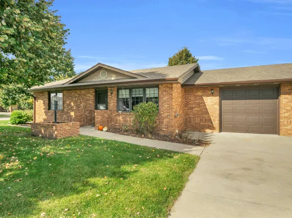 1508 E 42nd St, Kearney, NE 68847