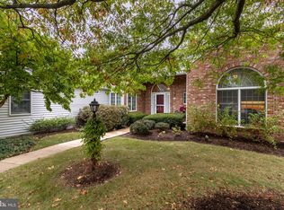 109 Colonial Ct, State College, PA 16801