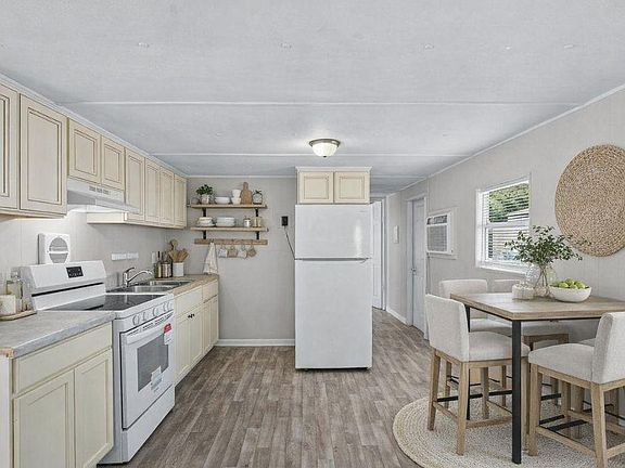 3rd image of 10166 103rd St #50