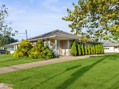 3 Saint Moritz Place, Toms River, NJ, 08753