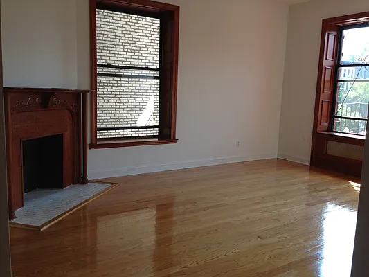 Rented by Nest Seekers International | media 20