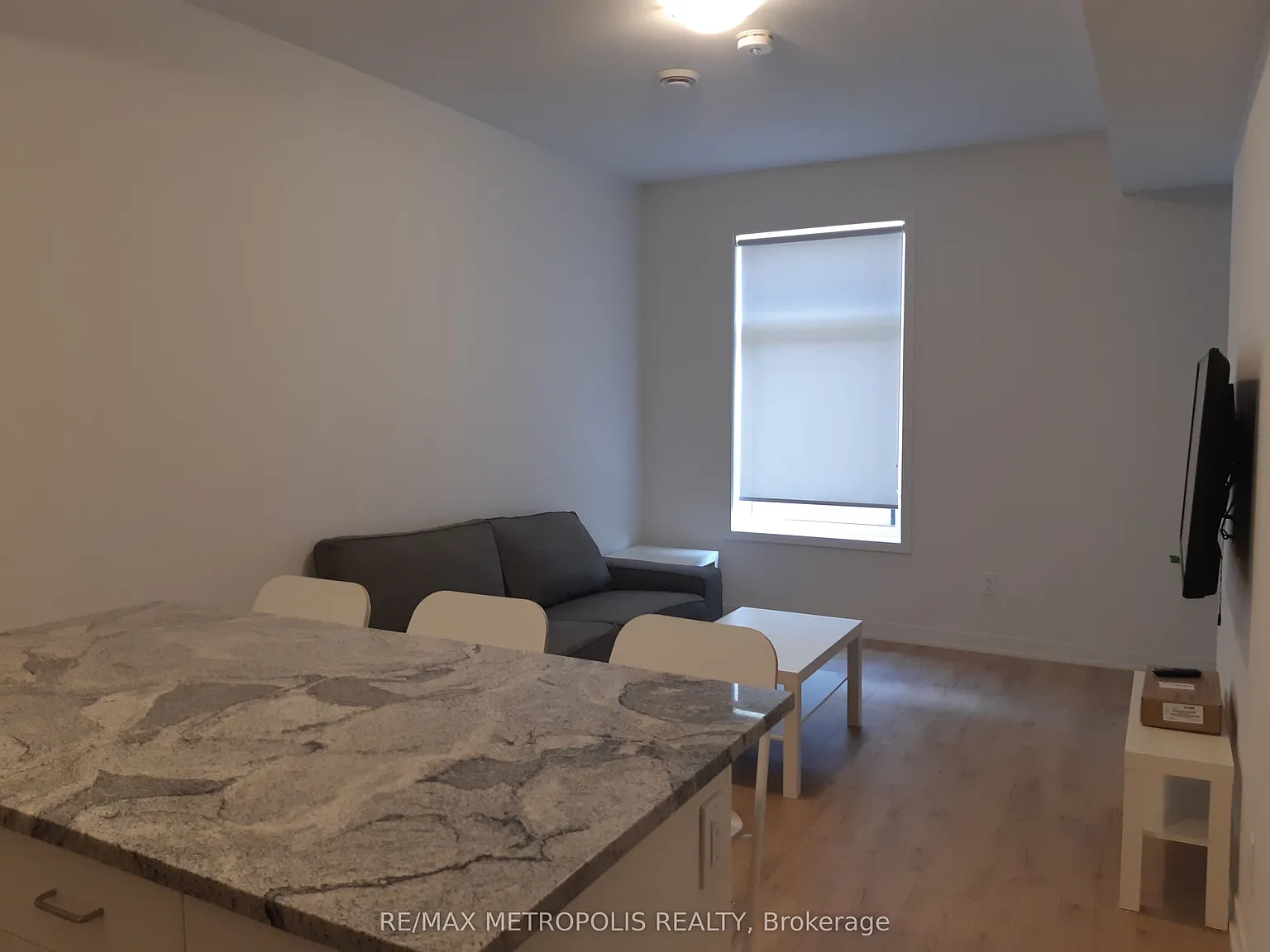 1 bed, $950 — Photo 4