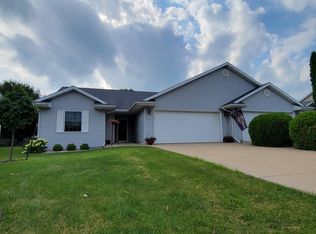 2635 Wisconsin St, Oshkosh, WI 54901