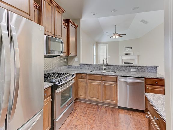 2nd image of 7243 Winterbrook Ln