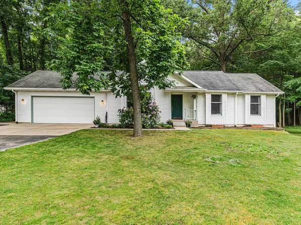 2120 Corstange Rd, Portage, MI 49002