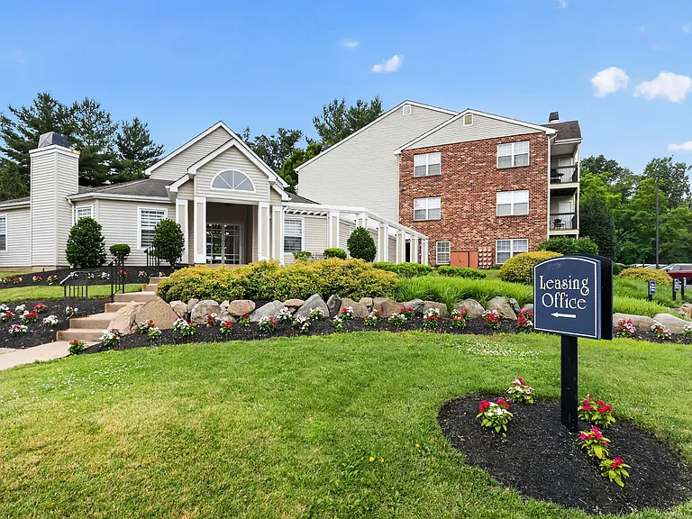 Leasing Office