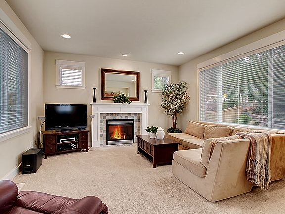5th image of 16421 SE 66th St