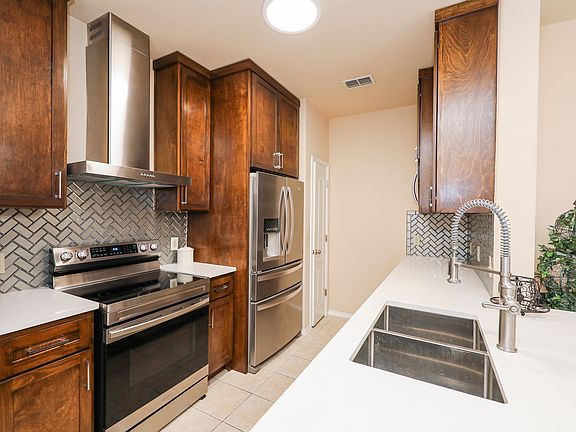 5th image of 2619 San Isidro Pkwy Unit 204