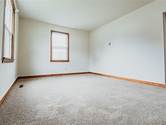 4th image of 3313 Granby St