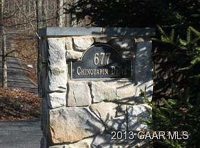 3rd image of 677 Chinquapin Dr