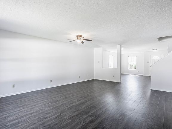 5th image of 5534 Grassy Bank Dr