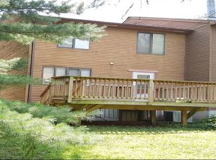 16 Gloucester Ct, Reisterstown, MD 21136