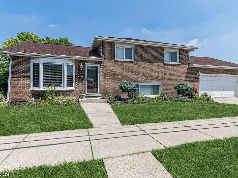 1st image of 2526 W Walter Zimny Dr