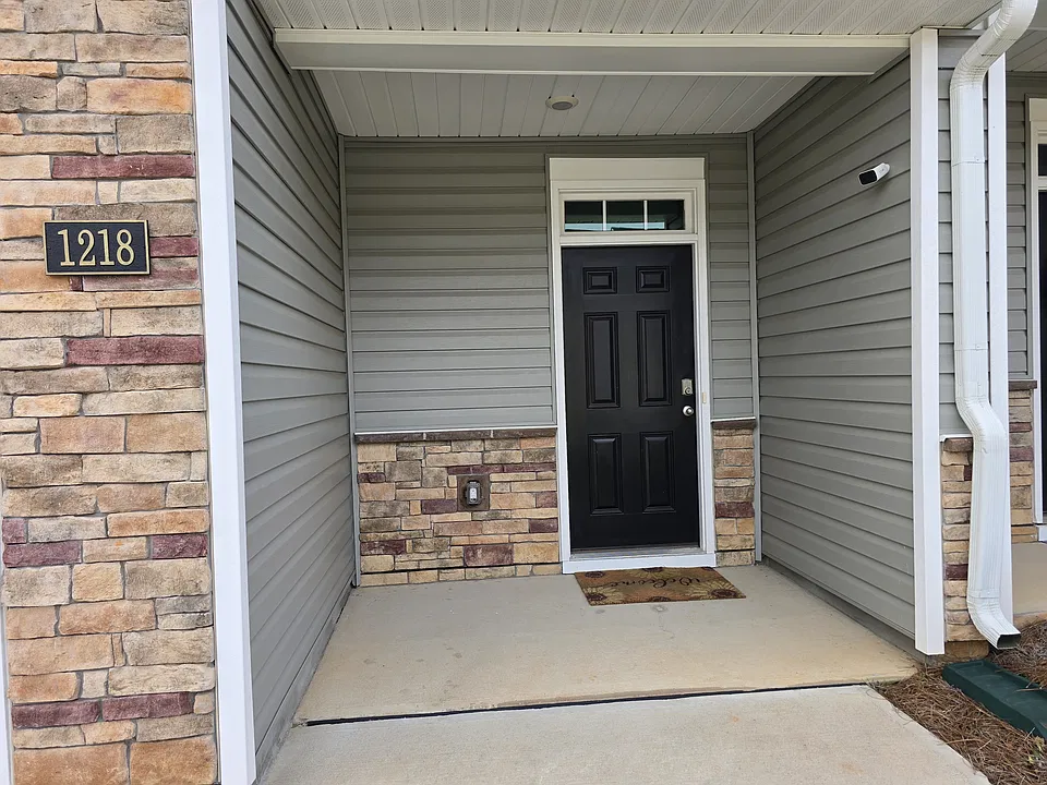 1218 Evelynnview Ln
