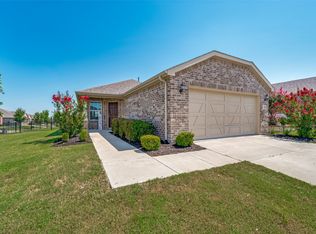 1201 Eagle Ln, Aubrey, TX 76227