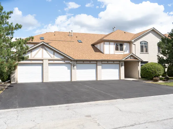 6422 Pine Trl #1, Tinley Park, IL 60477