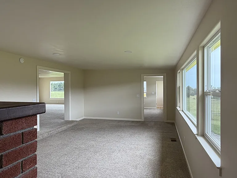 2421 Table Bluff Rd — Photo 34
