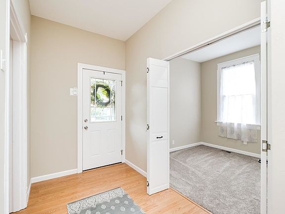 5th image of 1202 Wachtel Ave