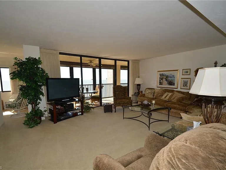 10951 Gulf Shore Dr #504 — Photo 5