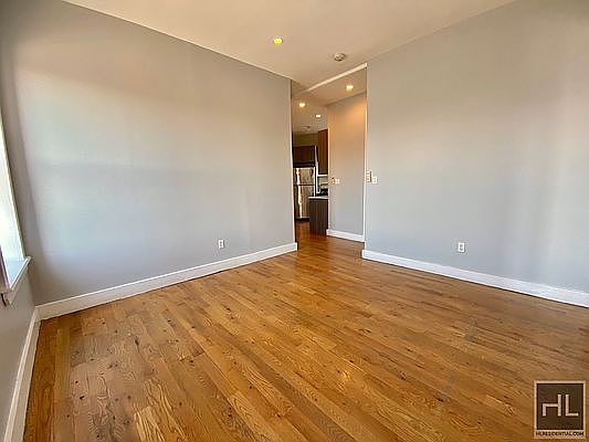 1st image of 563 Howard Ave #12