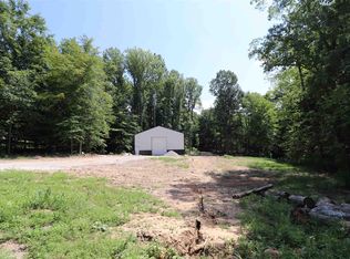 8458 N Jenner Dr, Ellettsville, IN 47429