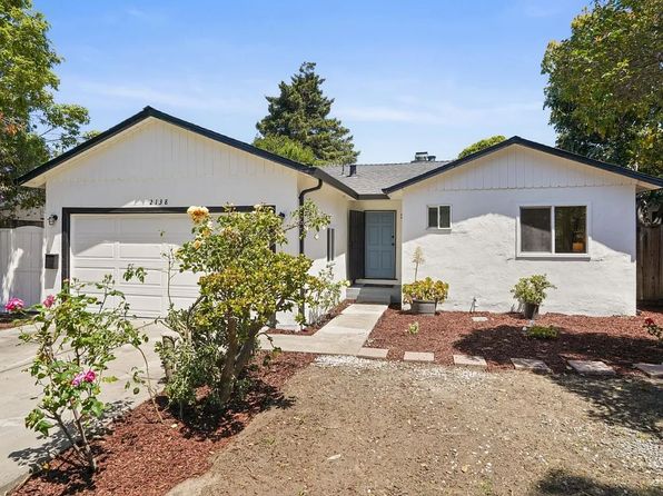 2138 Cooley Ave
