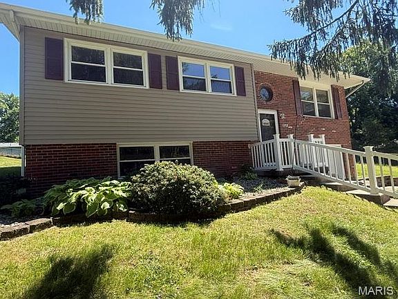 3rd image of 5203 Black Oak Rd