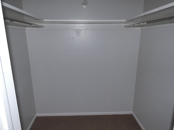 4th image of 121 3rd Ave N APT 106
