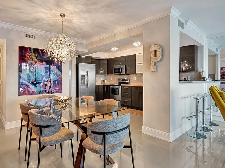 3430 Galt Ocean Dr #202 — Photo 32