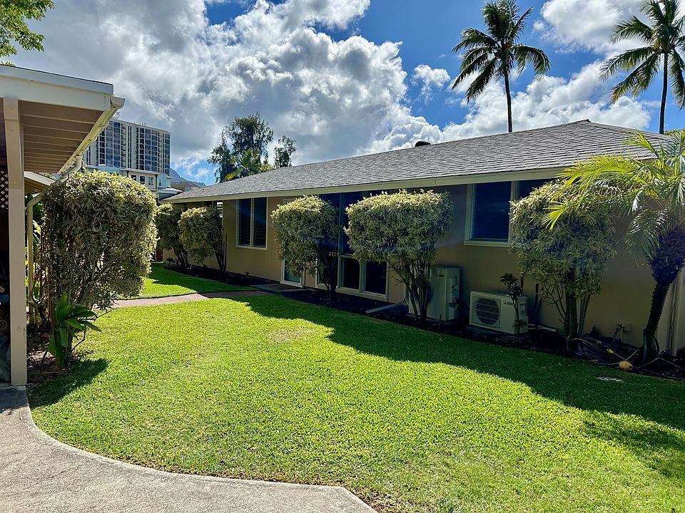 Main Dwelling 
4 bedroom and 2 bath