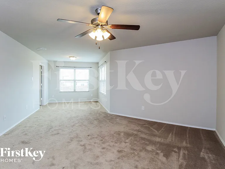 7525 Boat Wind Rd — Photo 7
