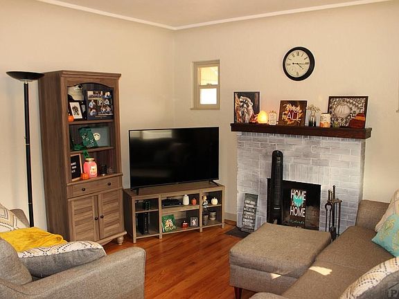 2nd image of 430 W Orman Ave