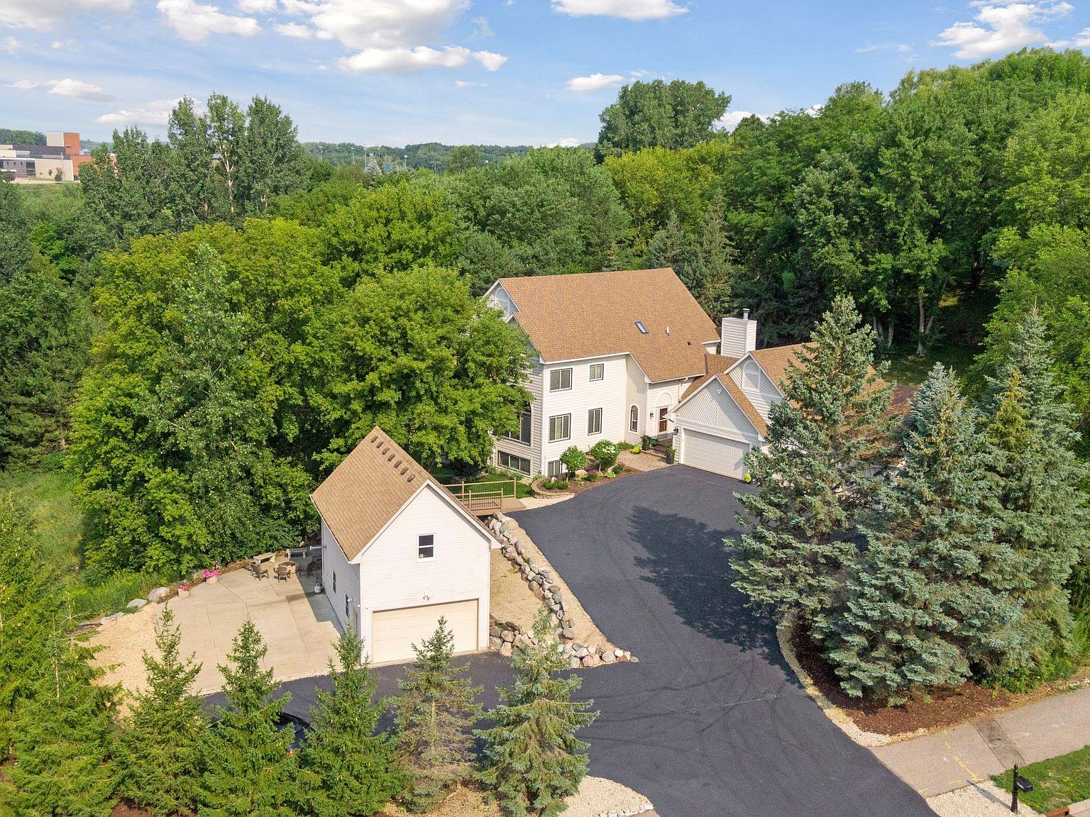 8850 Audubon Rd, Chanhassen, MN 55317 Zillow