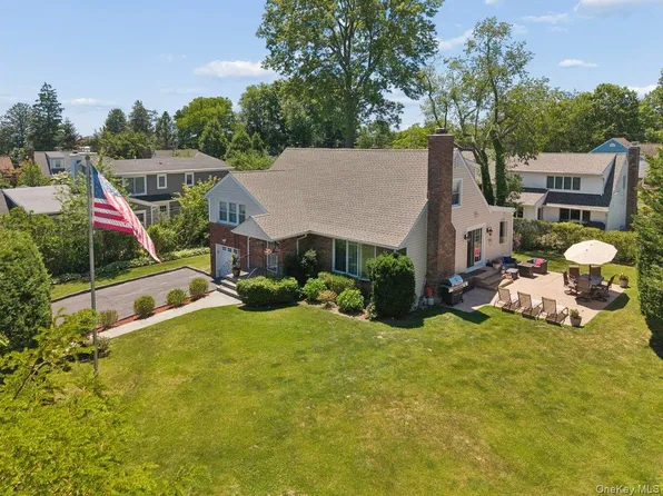 3 Carolyn Place, Bronxville, NY 10708