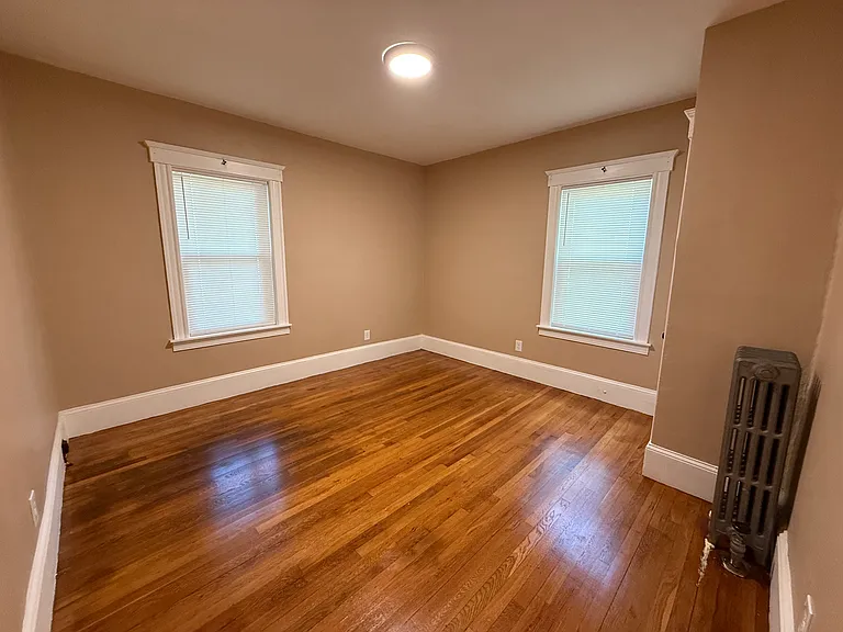 4029 Washington St #1-R — Photo 9