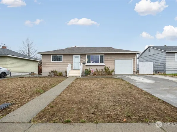 512 Cascade St, Richland, WA 99354