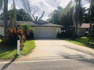 8948 Andover St, Fort Myers, FL 33907