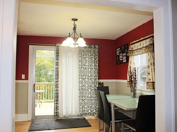 5th image of 50 Leitch Dr