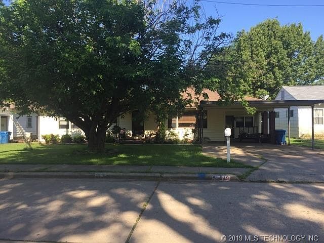 1st image of 819 S 13th St