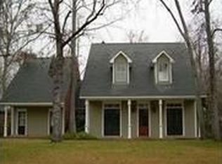 14533 N Majestic Oaks Pl, Baton Rouge, LA 70810